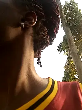 pretty amaal online show from January 21, 2:15 pm