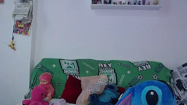 kitty22  online show from December 24, 2:01 pm