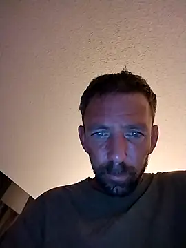 Treemandude online show from November 18, 10:36 pm