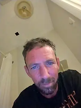 Treemandude online show from November 23, 11:04 pm