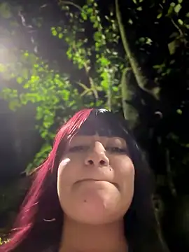 Snapshot of RavenM8 chatting on January 17, 1:54 am RavenM8 online show from January 17, 1:54 am