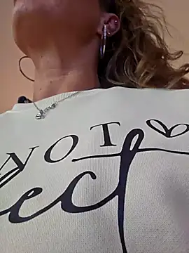 Erotic and Exotic online show from April 7, 9:21 am