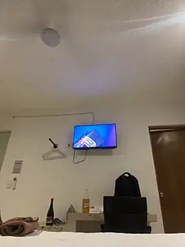 Magicerosxx69 online show from November 28, 10:12 pm