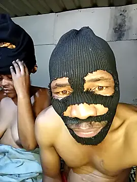 Ngamla123 online show from April 1, 8:28 pm