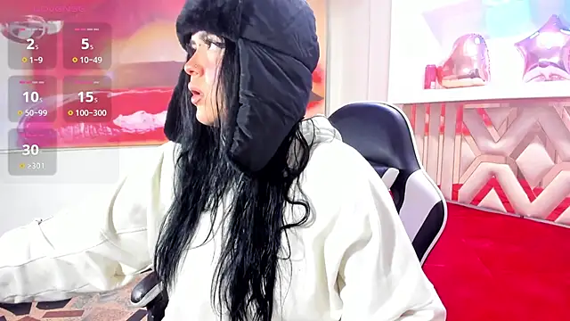 Snapshot of sara_winehouse1 chatting on August 5, 12:19 pm sara winehouse1 online show from August 5, 12:19 pm