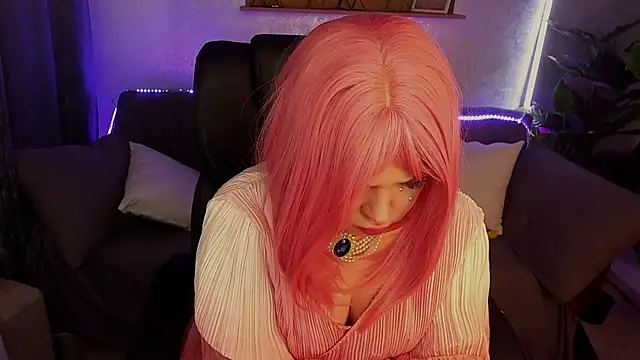 RosieMoons online show from March 1, 5:42 am