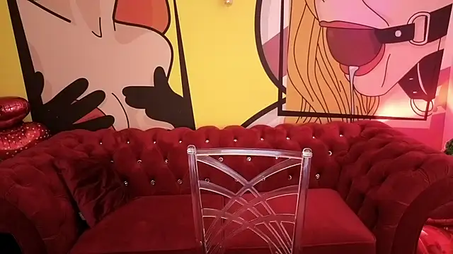 RosieMoons online show from March 14, 8:14 pm