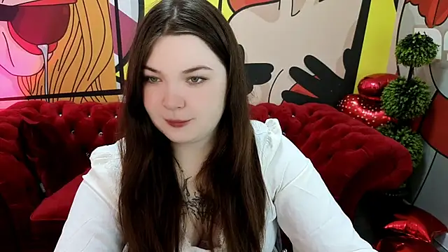 RosieMoons online show from April 12, 7:19 pm