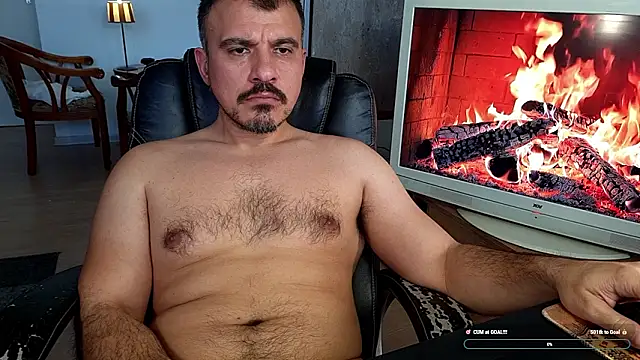 officeman7 online show from February 25, 3:43 pm