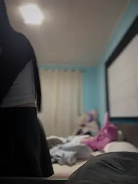 ShannonShanny online show from March 3, 7:06 pm