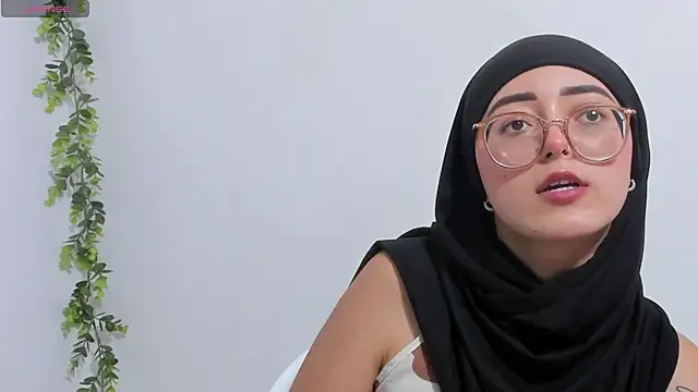 aysel elid online show from January 25, 8:00 pm