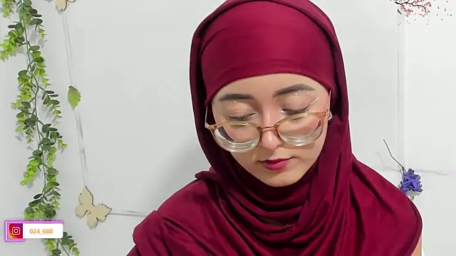 aysel elid online show from September 27, 10:59 pm