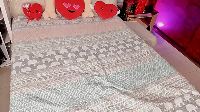 Nikole66  online show from February 7, 2:08 am