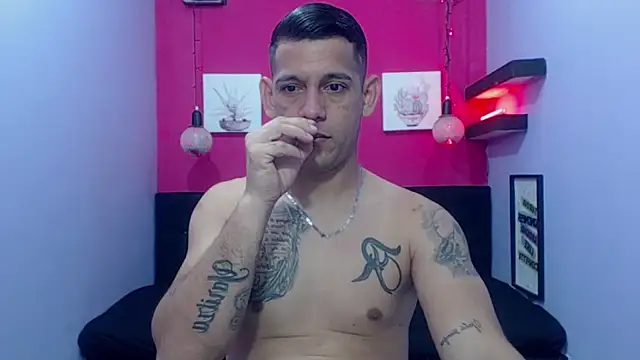 master monstercock  online show from April 22, 1:19 am