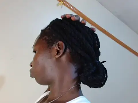 Kimberllie s online show from February 13, 12:54 pm