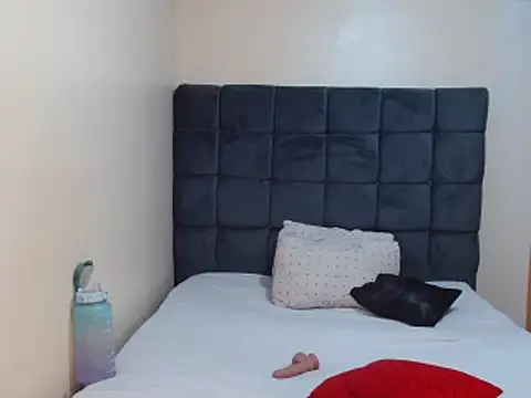Kimberllie s online show from March 22, 3:41 am