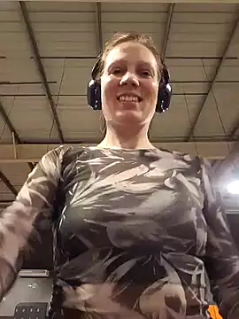 Exhibitionsplit online show from March 15, 10:22 pm