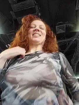 Exhibitionsplit online show from April 8, 9:31 am