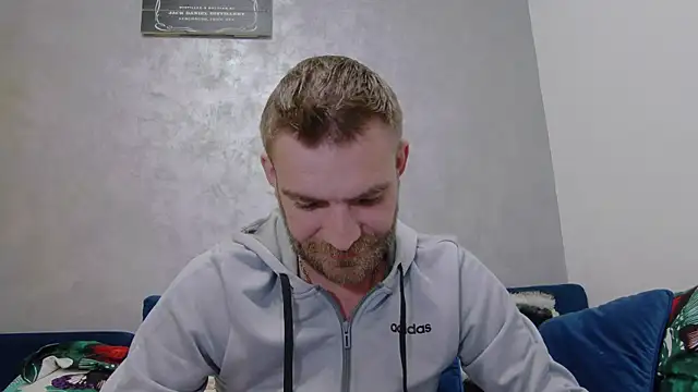 10in deluxe online show from December 20, 7:48 am