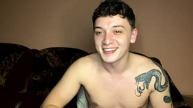 Snapshot of Joedonovan1 chatting on February 4, 10:13 pm Joedonovan1 online show from February 4, 10:13 pm