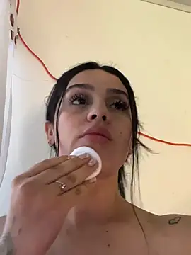 violet-333 online show from February 27, 8:20 pm