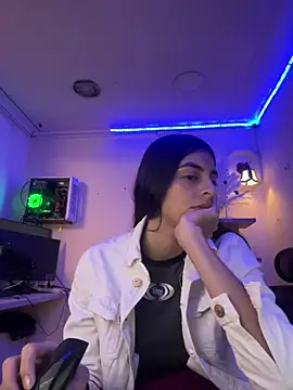 cristel 17 online show from December 16, 7:26 am