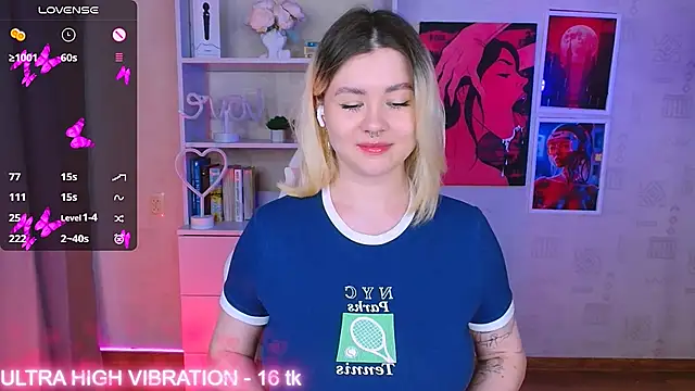 cutie mili online show from February 21, 7:12 am