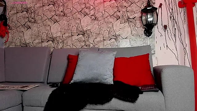 irregular fetish  online show from December 11, 6:52 pm