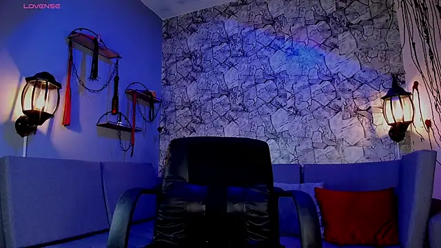 irregular fetish  online show from February 8, 7:59 pm