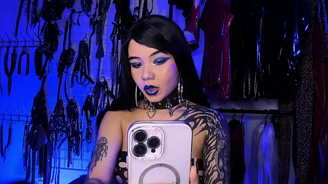 irregular fetish  online show from September 16, 3:29 am