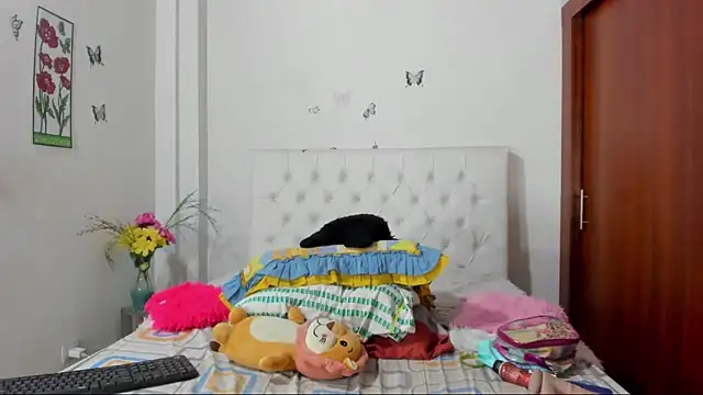 Snapshot of VenussVega chatting on February 28, 9:01 pm VenussVega online show from February 28, 9:01 pm