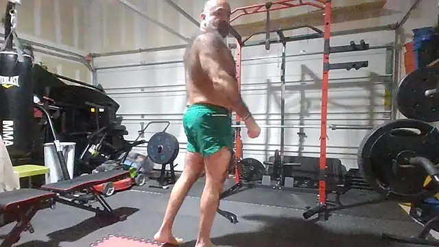 chainjulious online show from March 26, 1:28 pm