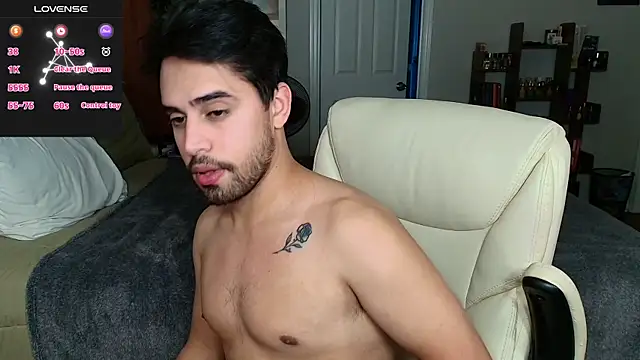 Snapshot of thonylewys chatting on June 18, 9:19 pm thonylewys online show from June 18, 9:19 pm