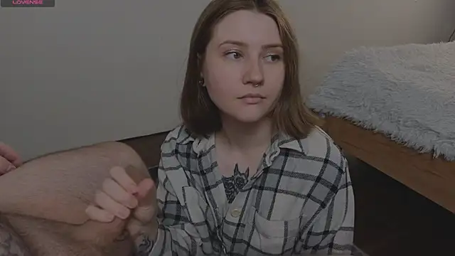Snapshot of alicepugh chatting on July 12, 1:57 pm alicepugh online show from July 12, 1:57 pm
