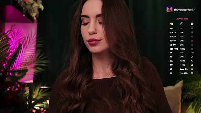 BabyYoda- online show from December 18, 8:59 pm