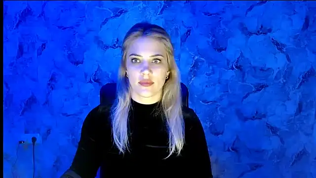 Snapshot of nika_gold1 chatting on September 29, 7:40 pm nika gold1 online show from September 29, 7:40 pm