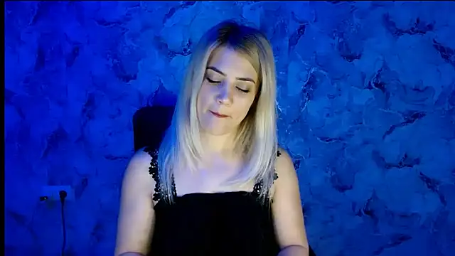 nika gold1 online show from November 10, 5:23 pm