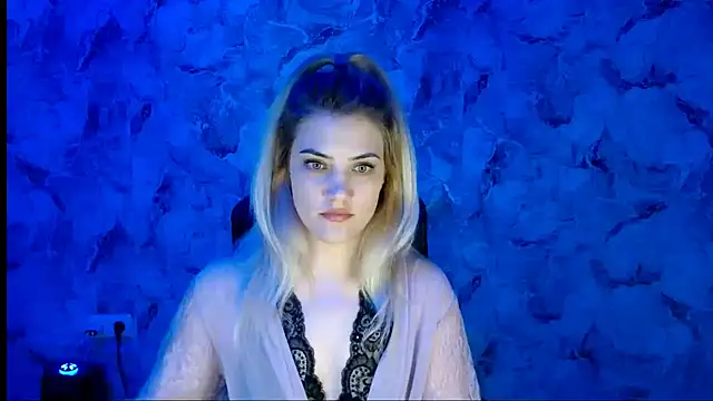 nika gold1 online show from December 14, 7:40 pm