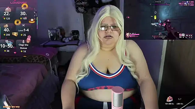 Snapshot of Bimbolola chatting on November 29, 11:30 pm Bimbolola online show from November 29, 11:30 pm