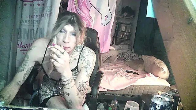 Ombeline1 online show from February 24, 5:54 am