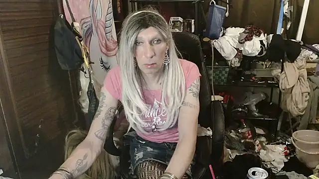 Ombeline1 online show from January 14, 4:23 pm