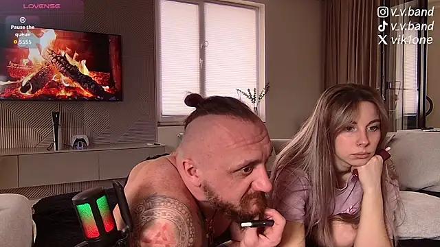 niki7377 online show from February 25, 5:39 am