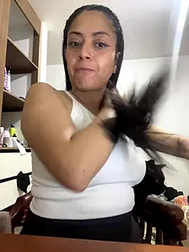 Snapshot of Juana19 chatting on November 12, 2:01 am Juana19 online show from November 12, 2:01 am