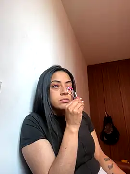 Snapshot of Juana19 chatting on November 20, 8:19 pm Juana19 online show from November 20, 8:19 pm