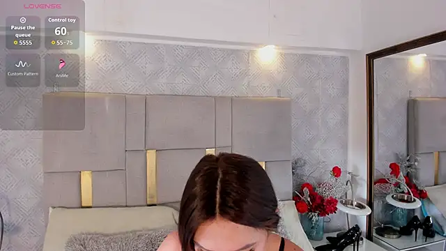 Camilaa Sanchez  online show from May 22, 12:44 pm