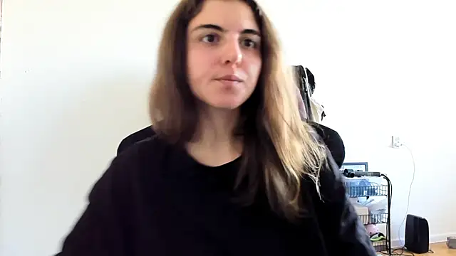 emmamurrr online show from September 12, 6:24 am