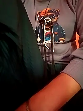 Snapshot of Mangla_Bhabhi chatting on February 22, 2:39 am Mangla Bhabhi online show from February 22, 2:39 am