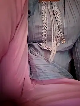 Snapshot of Mangla_Bhabhi chatting on March 21, 1:34 am Mangla Bhabhi online show from March 21, 1:34 am