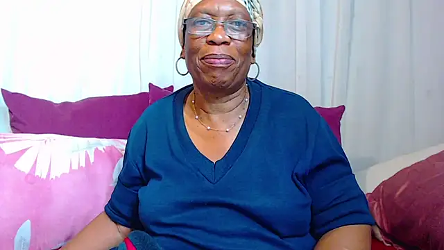 Snapshot of Freakyassnwildx chatting on November 24, 9:14 pm Freakyassnwildx online show from November 24, 9:14 pm