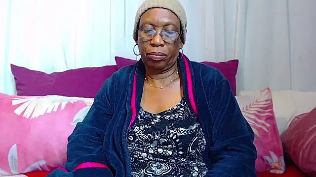 Snapshot of Freakyassnwildx chatting on November 25, 4:18 pm Freakyassnwildx online show from November 25, 4:18 pm